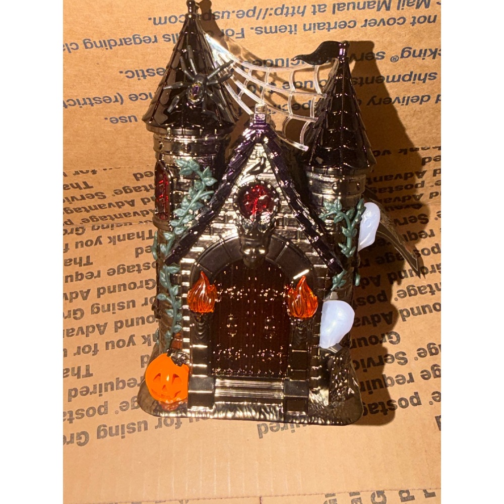 Bath and Body Works Wallflowers Haunted Castle Light Up Halloween Decor Plug-In